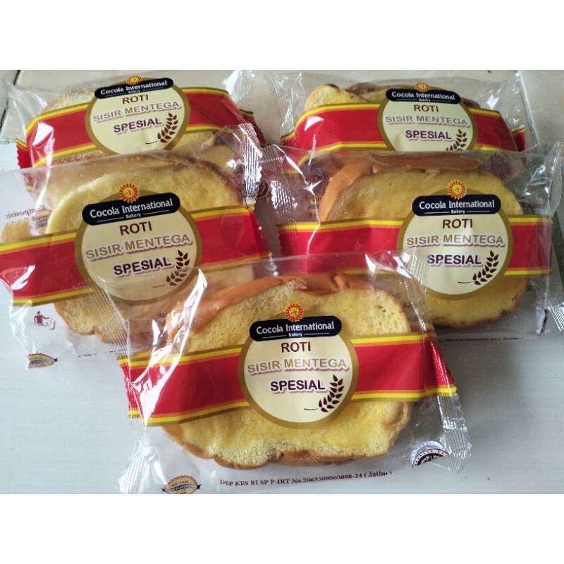 

roti sisir mentega cocola internasional bakery
