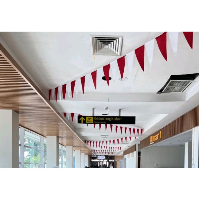 Bendera segitiga kain,bendera segitiga warna warni,bendera merah putih,bendera rantuy,bendera segiti