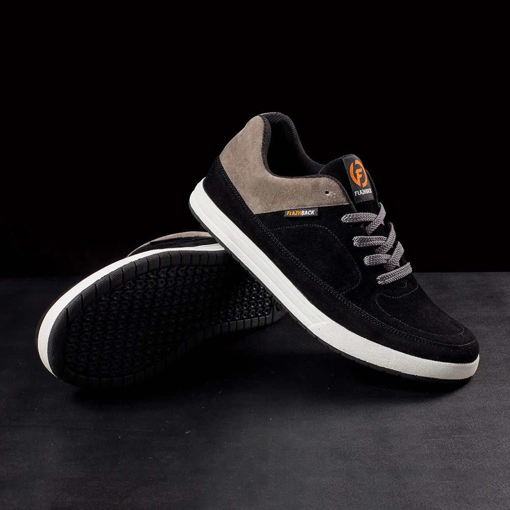 JASON BLACK |ManNeedMe x FLAZHBACK| Sepatu Sneakers Pria Casual Shoes ORIGINAL