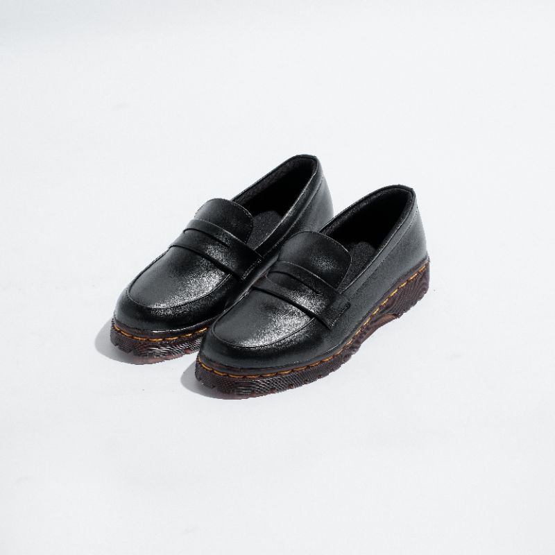 NEW PRODUCT Slip On Wanita &quot;LIVIA SHOES BLACK&quot; Like Project