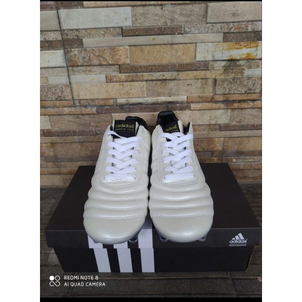 Sepatu Bola Terbaru 2022 Adidas Copa Mundial 21 white
