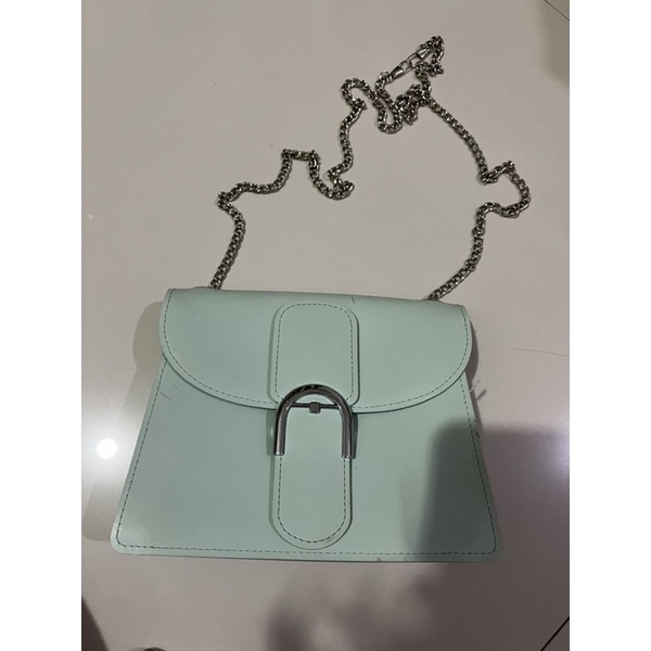 Tas Selempang / Tas Pergi Mini warna Hijau Mint Second - CeRiaaa.id