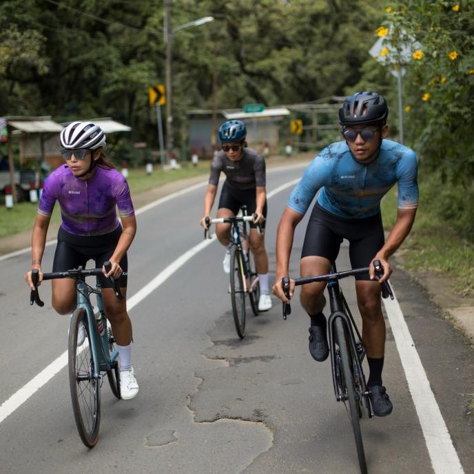 Cycling Jersey Sepeda Kniel Dash Series