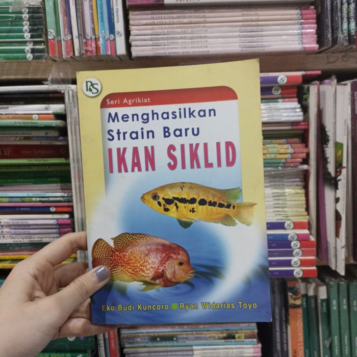 Buku Menghasilkan Strapon Baru Ikan Siklid Eko Budi Kuncoro original