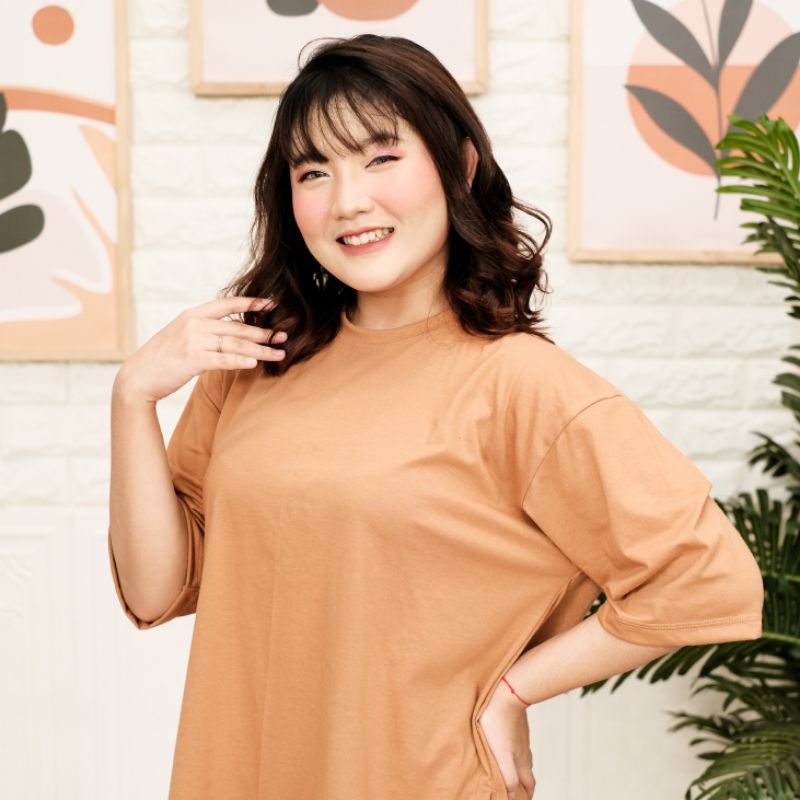 Kaos Wanita Oversize Cotton Combed 24S kualitas Premium.