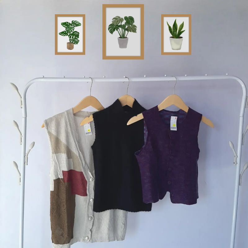 Maheera Outer tanpa lengan, outer crop, outer kekinian, bahan bludru, rajut, inner bulu, outer impor