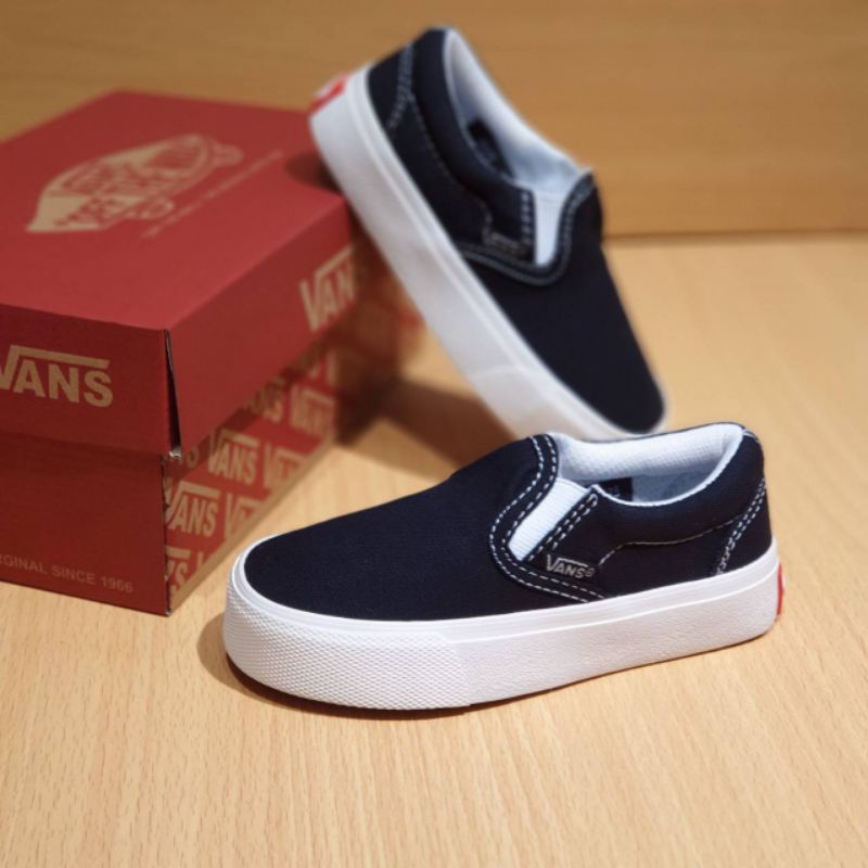 SEPATU SLIP ON ANAK LAKI LAKI PEREMPUAN SEPATU VANS KIDS PREMIUM HIGH QUALITY SEPATU SEKOLAH ANAK LAKI LAKI PEREMPUAN KADO