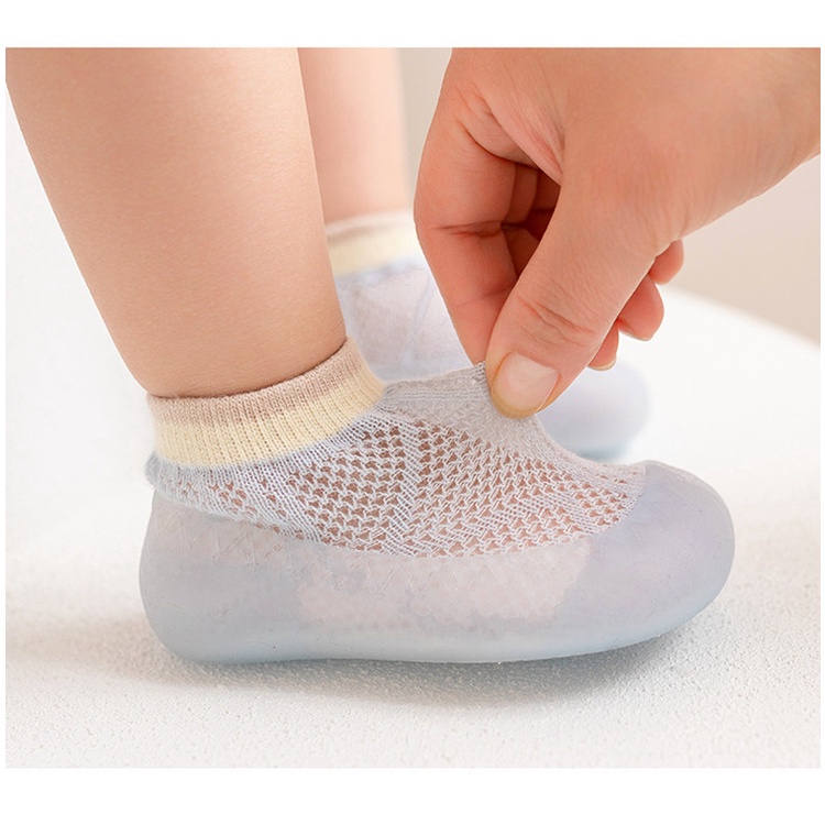 [ PRODUK IMPORT 100% ] Sepatu Anti Slip Bayi Sepatu Bayi PREWALKER JARING 04 kaos kaki anak import