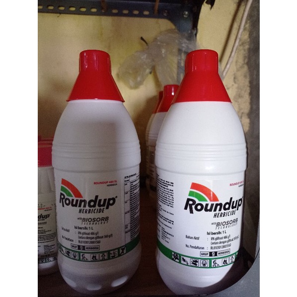 Roundup 486SL 1L obat herbisida/Obat racun rumput mati sampai akar