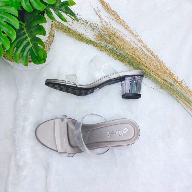Sandal Wanita High Heel Kaca Transparan  - Novari H01
