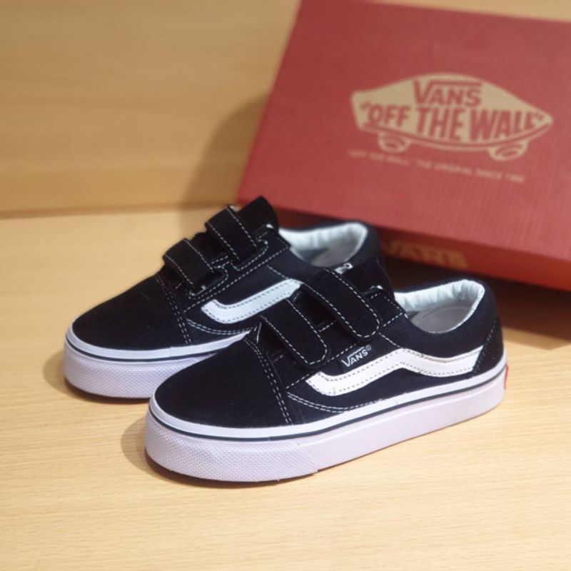 SEPATU VANS ANAK SEKOLAH HITAM PUTIH SEPATU ANAK LAKI LAKI PEREMPUAN PREMIUM HIGH QUALITY SEPATU SEKOLAH ANAK ANAK