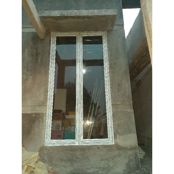 kusen jendela alumunium DACON