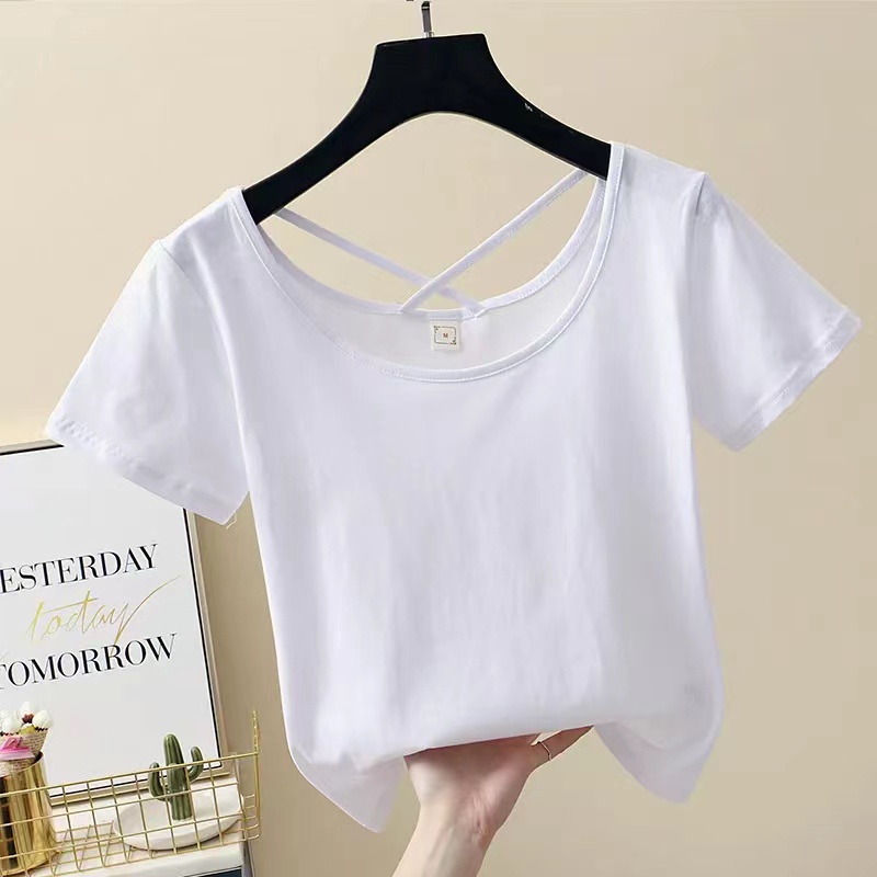 Monica Kaos polos lengan pendek | kaos polos v.neck | kaos polos wanita | kaos dalaman