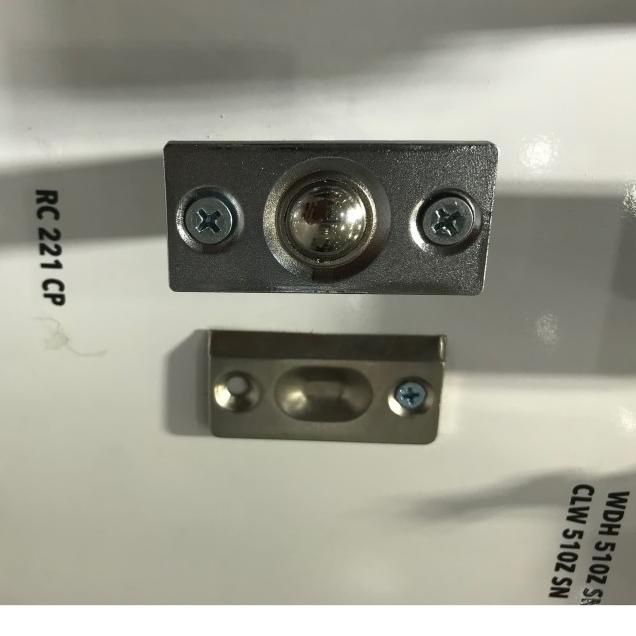 ROLLER CATCH DEKKSON RC 221 CP Mata Ikan Pelor Roller Mata Ikan Catch