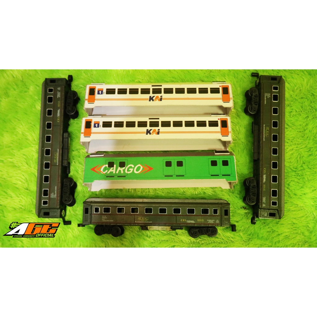 Gerbong Penumpang/Cargo/Pembangkit Kereta Api Indonesia KAI Railking Kereta Mainan Miniatur