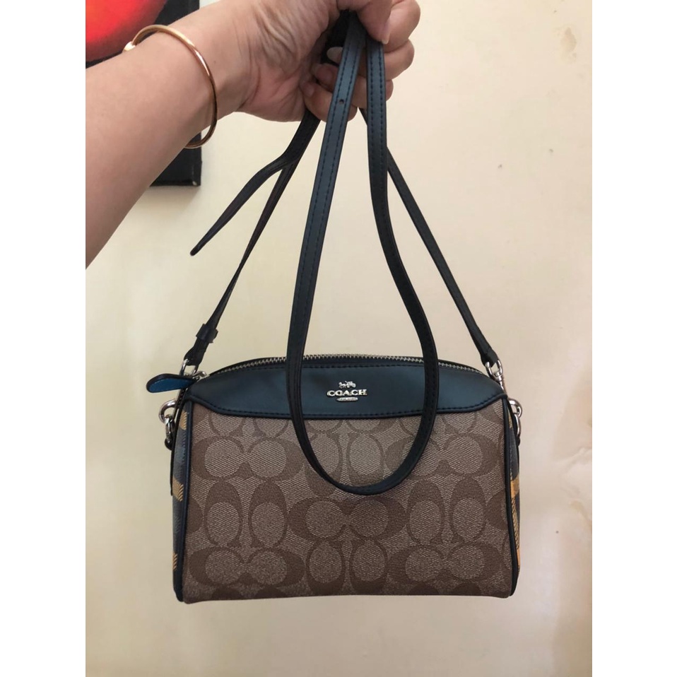 Preloved Tas Wanita Coach Sling Bag Original Like New