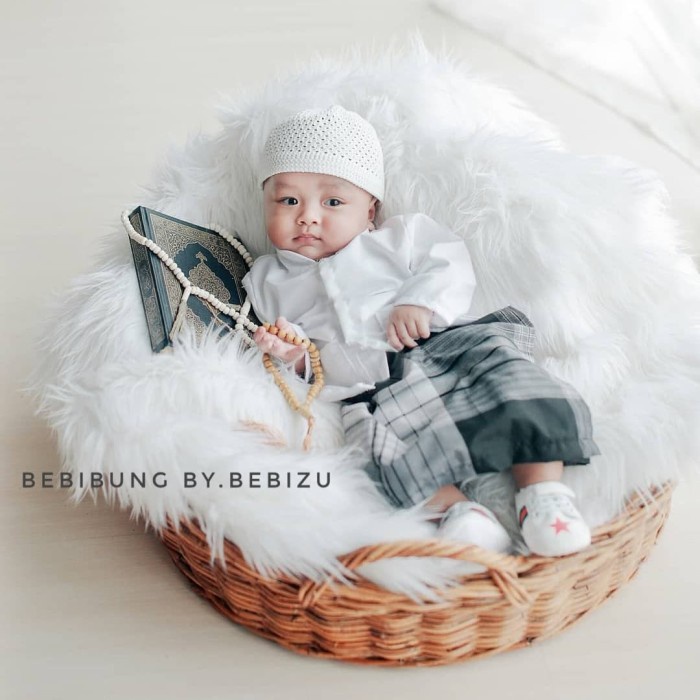 sarkoci bayi baju aqiqah plus peci rajut Koko newborn - XS, Putih