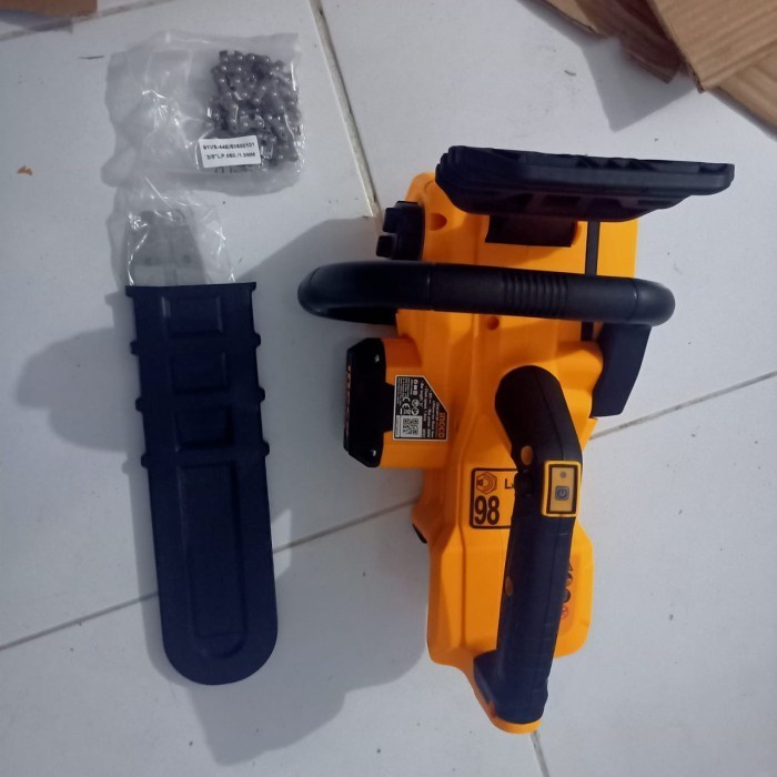 Mesin Gergaji Chainsaw Cordless 20V Brushless Pck 4.0 INGCO CGSLI20128