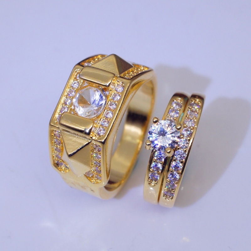 Goldkingdom Perhiasan Fashion Aksesoris Bangkok Emas Asli Kadar 375 Ready Stock Set Cincin Pasangan Lapis Emas Dengan Zircon Untuk Pria Dan Wanita