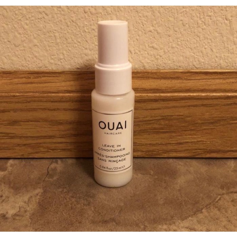 OUAI Detangling and Frizz Leave in Hair Conditioner