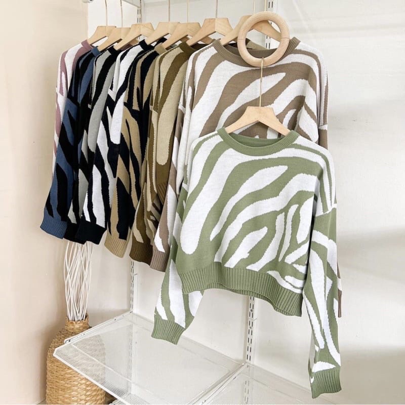 SWEATER RAJUT CROP ZEBRA CROP OVERSIZE