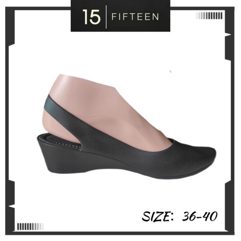 15 SHOP --- Collin - Sepatu Wedges Tinggi 4 cm Sepatu Jelly Wanita Slip On / Work shoes - B126