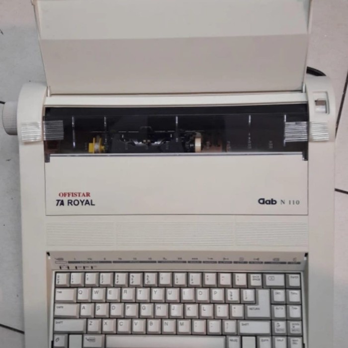 

ROYAL GAB N-110 MESIN KETIK LISTRIK ( ELECTRONIC TYPEWRITER ) ORIGINAL