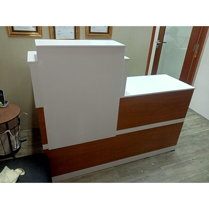 Jual MEJA WARNA COKLAT PUTIH CANTIK MEJA KASIR LETTER L | Shopee Indonesia