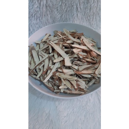 

Akar manis uk. kecil 60gram/ kam chau 60gr/ kam choo