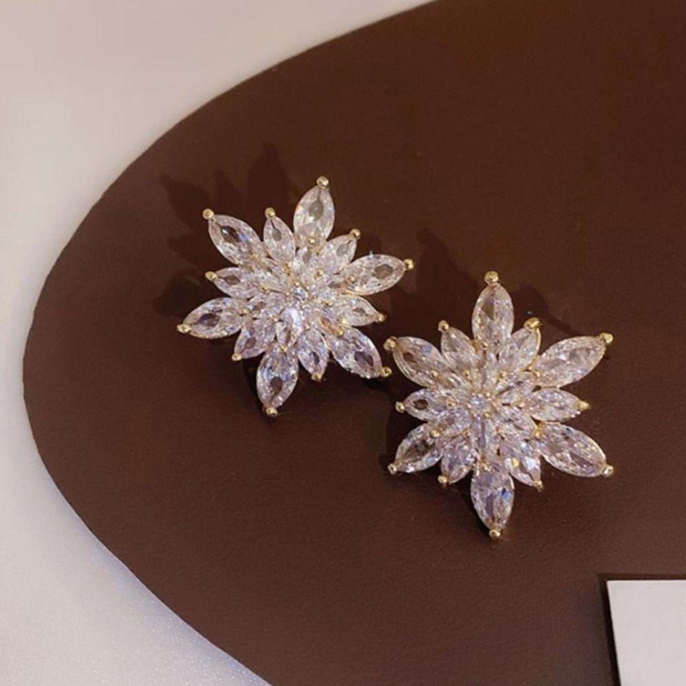 Needway Snowflake Stud Earrings Zirkon Kristal Bunga Mewah Hadiah Anting Untuk Wanita Her Earrings