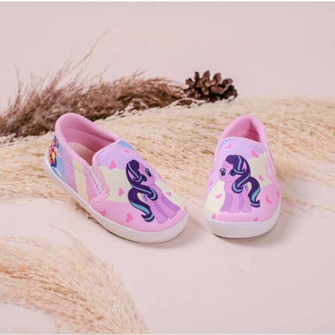 Sepatu Slip On Anak Perempuan Kuda Ponny Rainbow