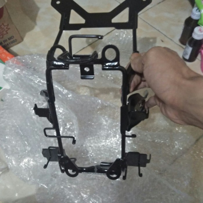 Bracket Breket Dudukan Lampu Dan Plat Nomer Cb 150 Verza