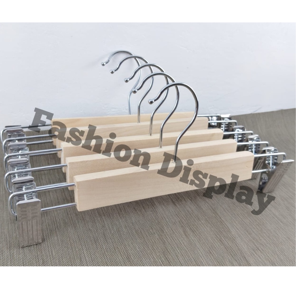 Hanger Kayu Natural Doph Jepit On Besi Gantungan Celana Hanger Celana / Rok Dispolay Hanger Hanger Kayu-BH