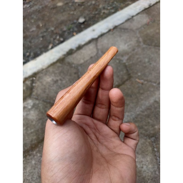 Pipa Kayu Stigi Lurus