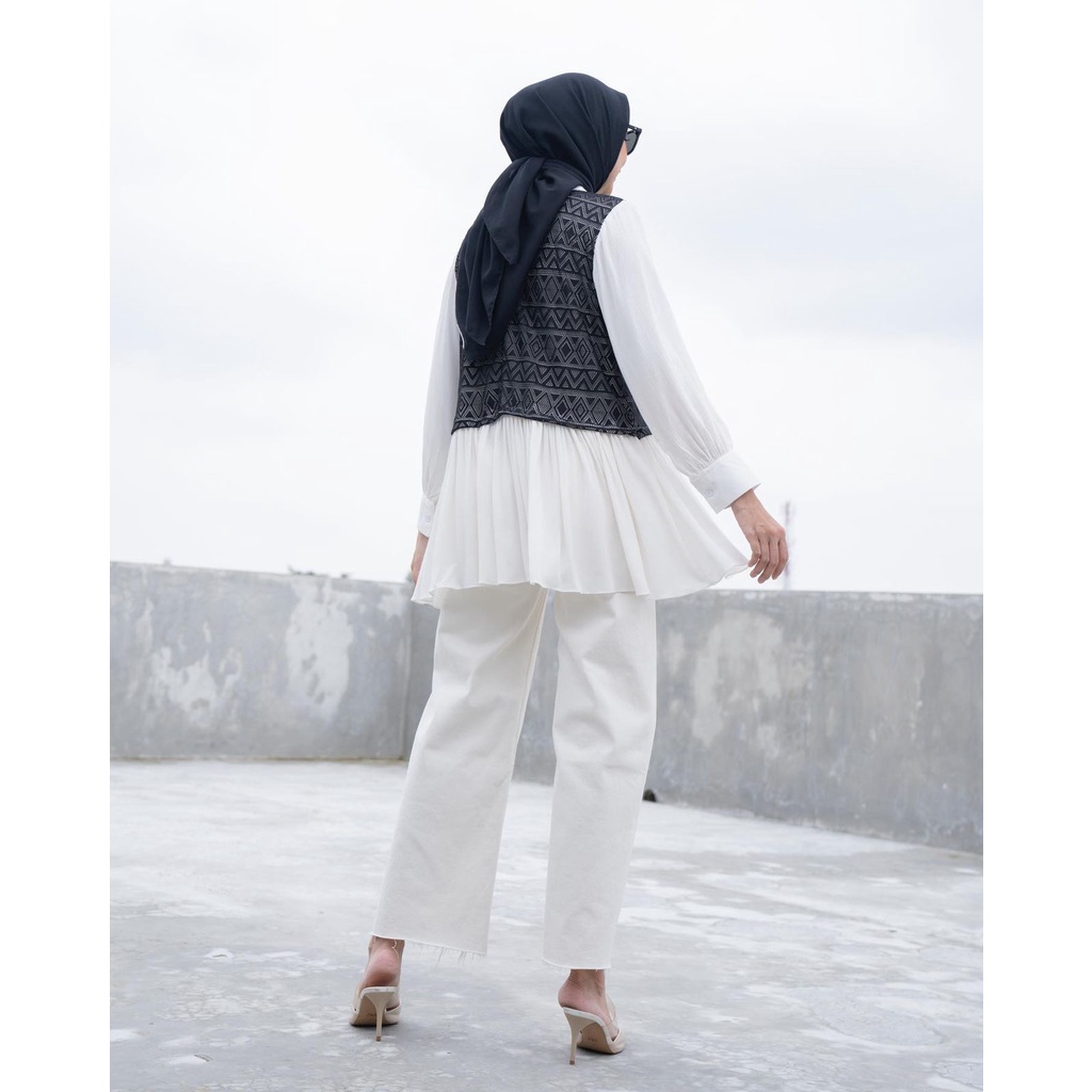 SAHLA TUNIK