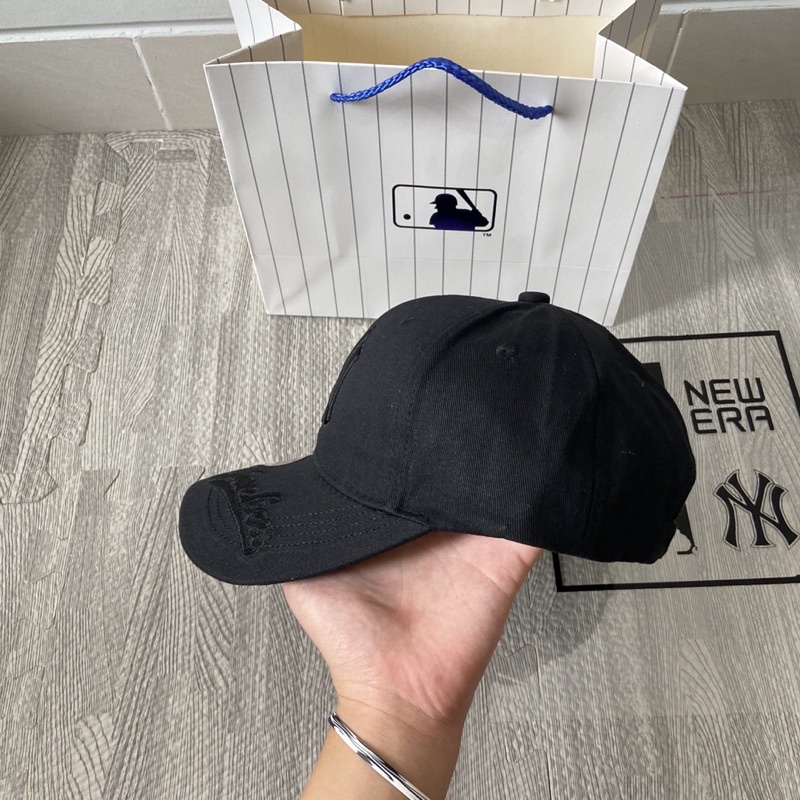 Topi Ny mlb cap Full Black Yankes Font