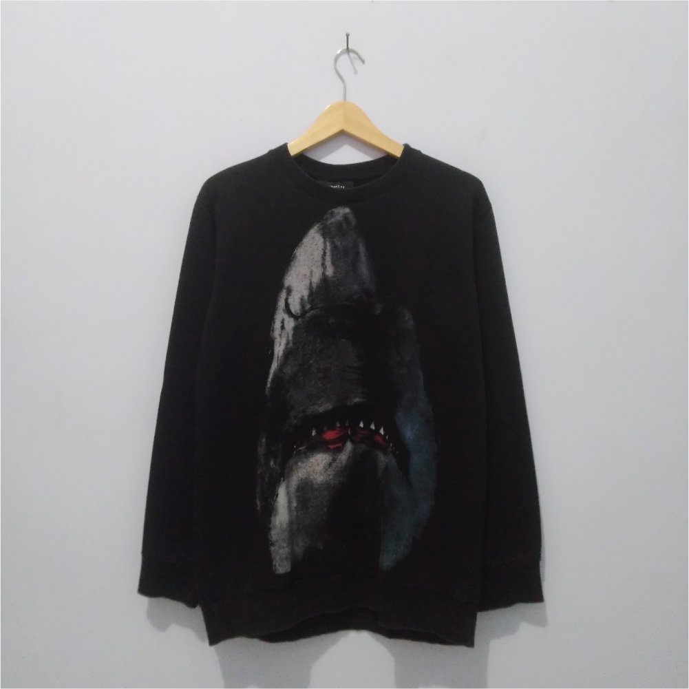 Crewneck Givenchy Shark second