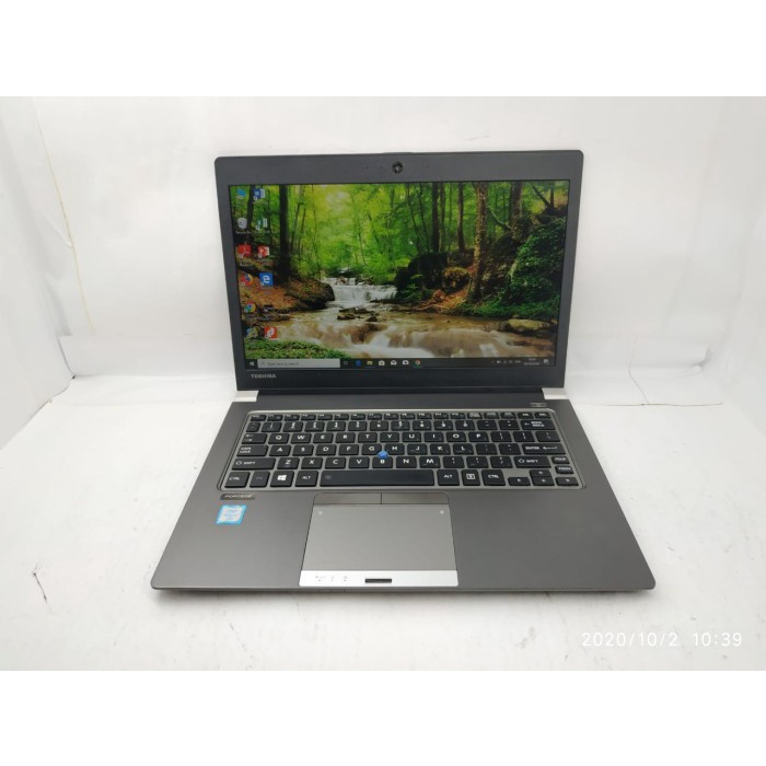 {bekas} Laptop toshiba portege Z30-C core i7 gen6 280GHz ram 8GB ssd 256GB Berkualitas