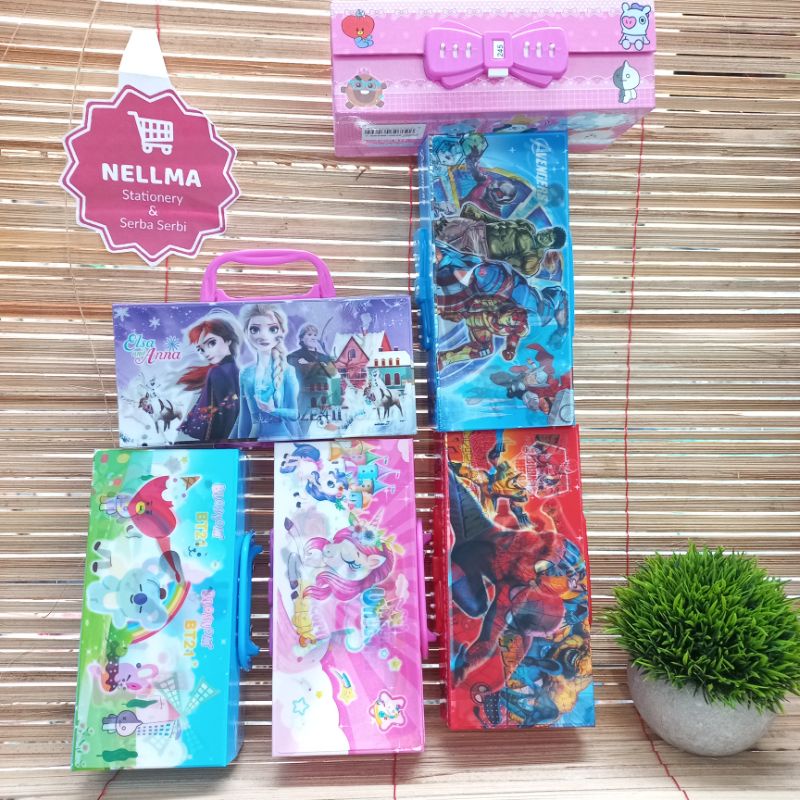

Tempat Pensil Kode 3D Tempat Pensil Memiliki Kode