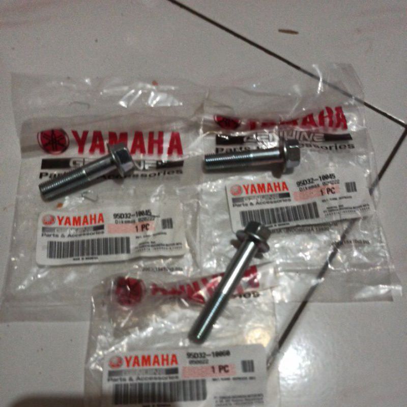 BOLT 95D32-10045 2PCS 95D32-10060 BAUT ATAS BAUT BAWAH KNALPOT YAMAHA ALL NEW N-MAX NEW AEROX CONNEC