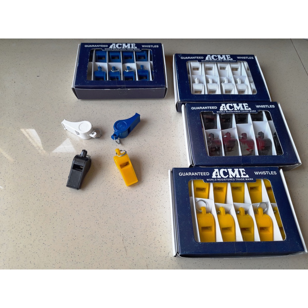 

Pluit Peluit Priwitan Pramuka Sekolah Wasit Satpam Parkiran - Acme