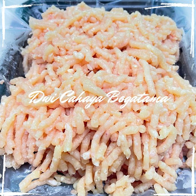 

Daging giling dada ayam tanpa tulang tanpa kulit