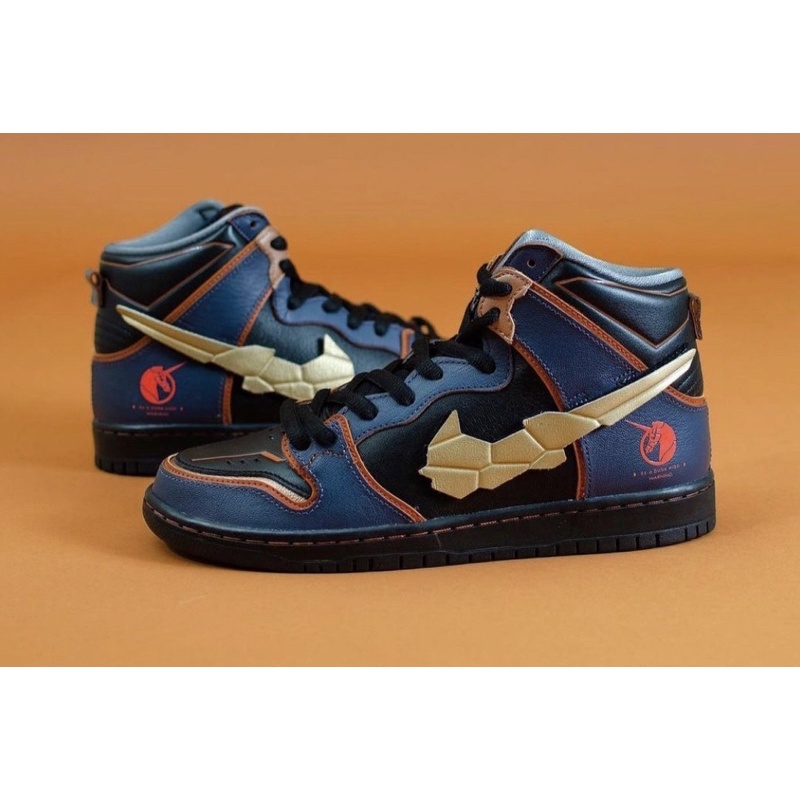 NIKE SB DUNK GUNDAM BANSHEE