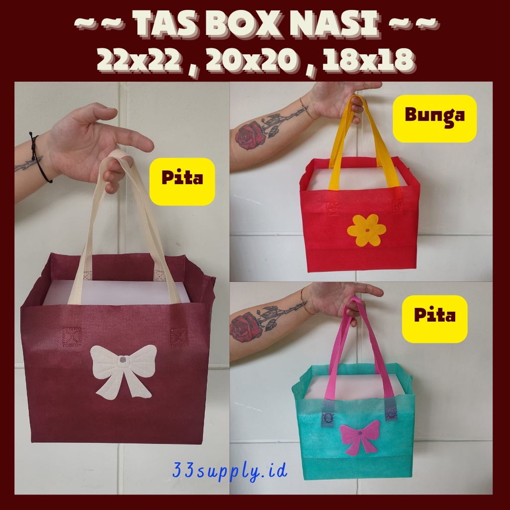 

Tas box nasi 22x22 20x20 / tas kotak nasi 22x22 20x20 / tas hajatan / tas spunbond box nasi / tas spunbond kotak nasi / tas box / goodie bag