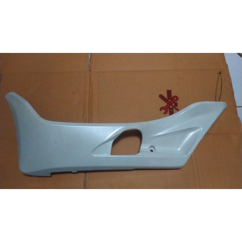 Cover Dek lantai kiri PCX 150 CBU thailand 2014-2018 original