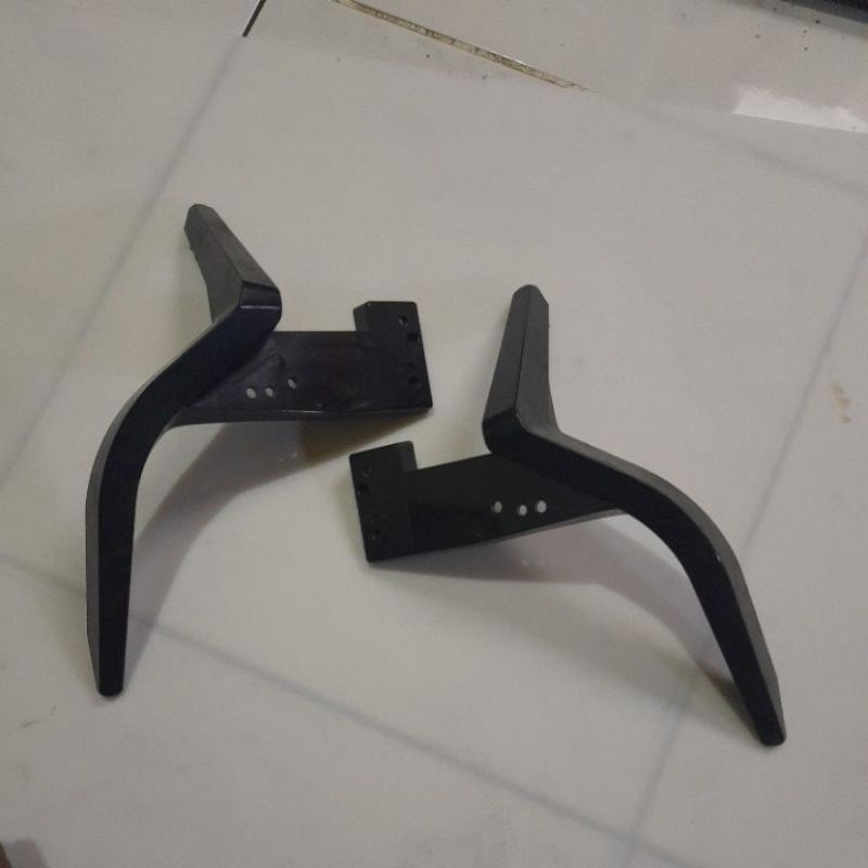 Stand kaki tv led polytron soundbar PLD 32B1550 / PLD 32B1551