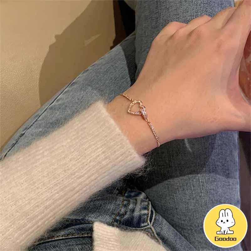 Gelang Dengan Liontin Bentuk Hati Untuk Wanita -Doo