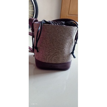 Tas Selempang JOVA BAG Warna Maroon - Preloved Pribadi
