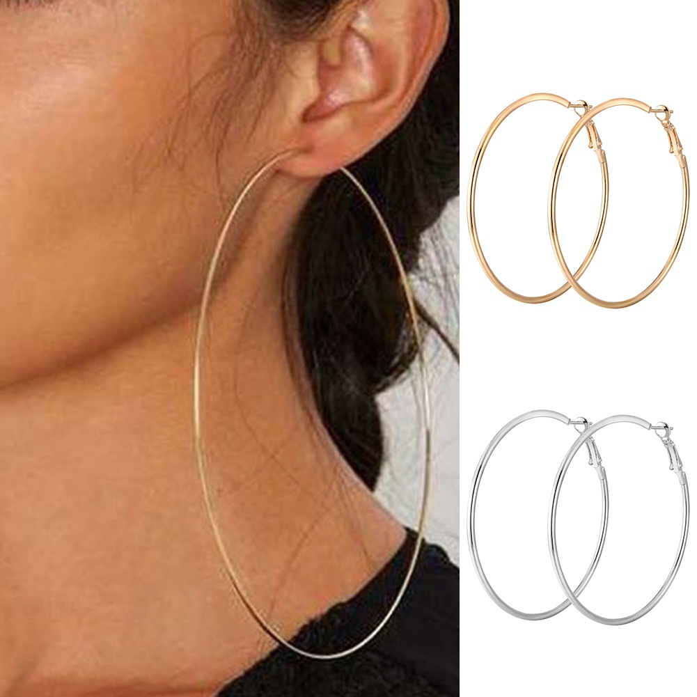 Anting Hoop Bentuk Lingkaran Besar Model Hollow Untuk Wanita