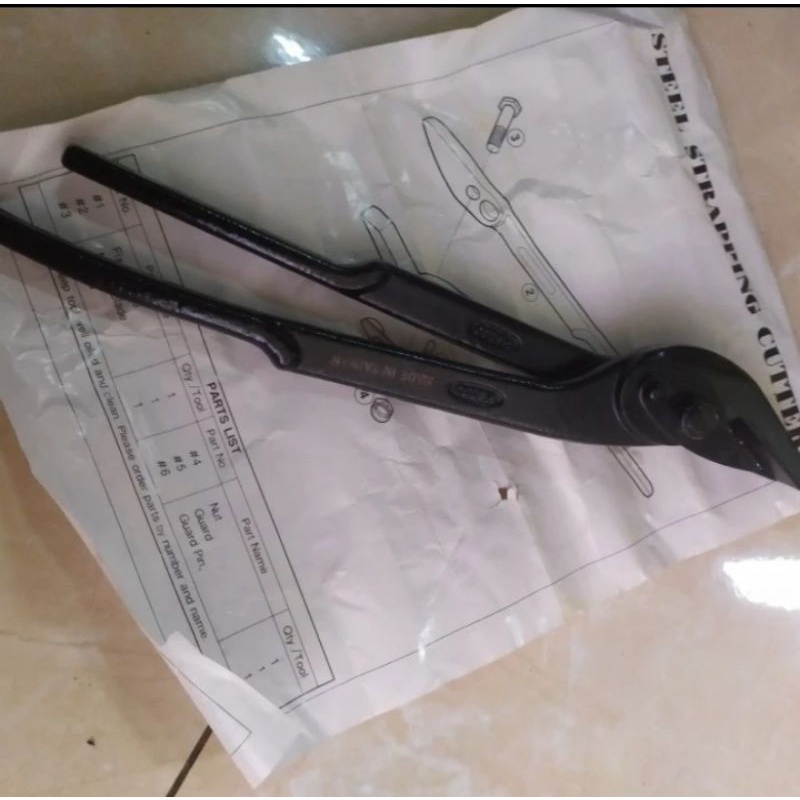 

Gunting Plat besi untuk Bandeyzer 12 inch made in taiwan YBCO